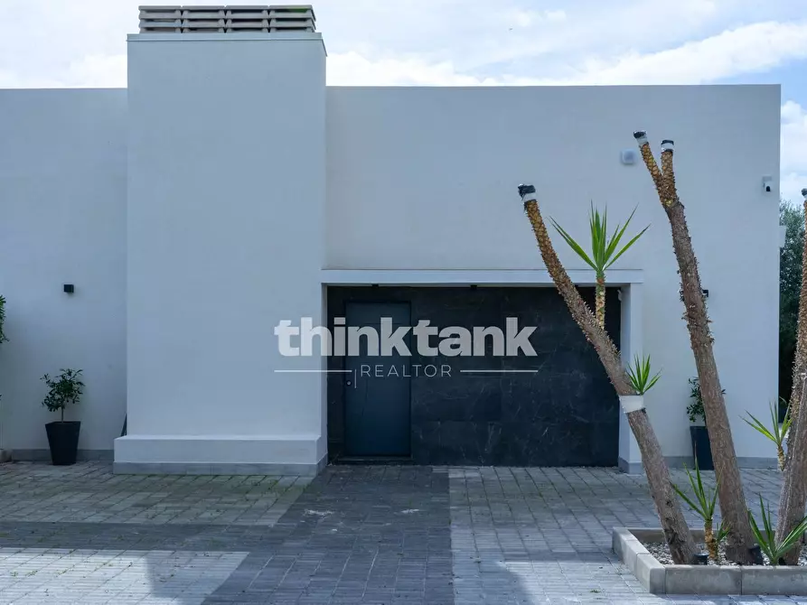 Immagine 2 di Villa in vendita  in Via Ucca Marina snc a Ispica