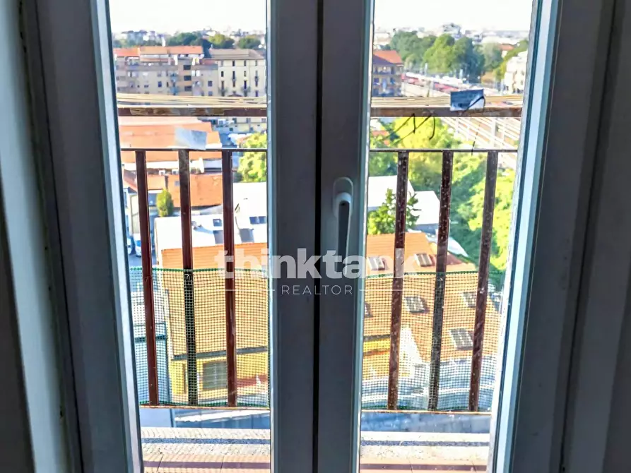 Immagine 6 di Appartamento in vendita  in Piazza Sire Raul 3 a Milano