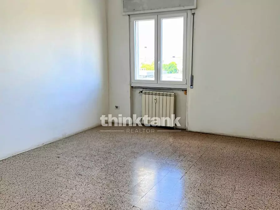 Immagine 9 di Appartamento in vendita  in Piazza Sire Raul 3 a Milano