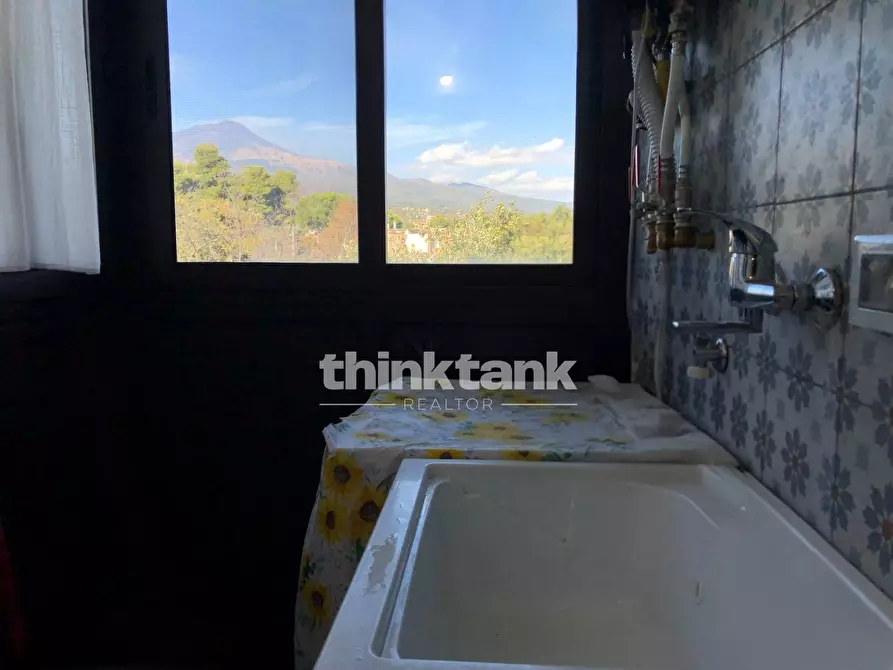 Immagine 22 di Villa in vendita  in Via Del Bosco a Gravina Di Catania