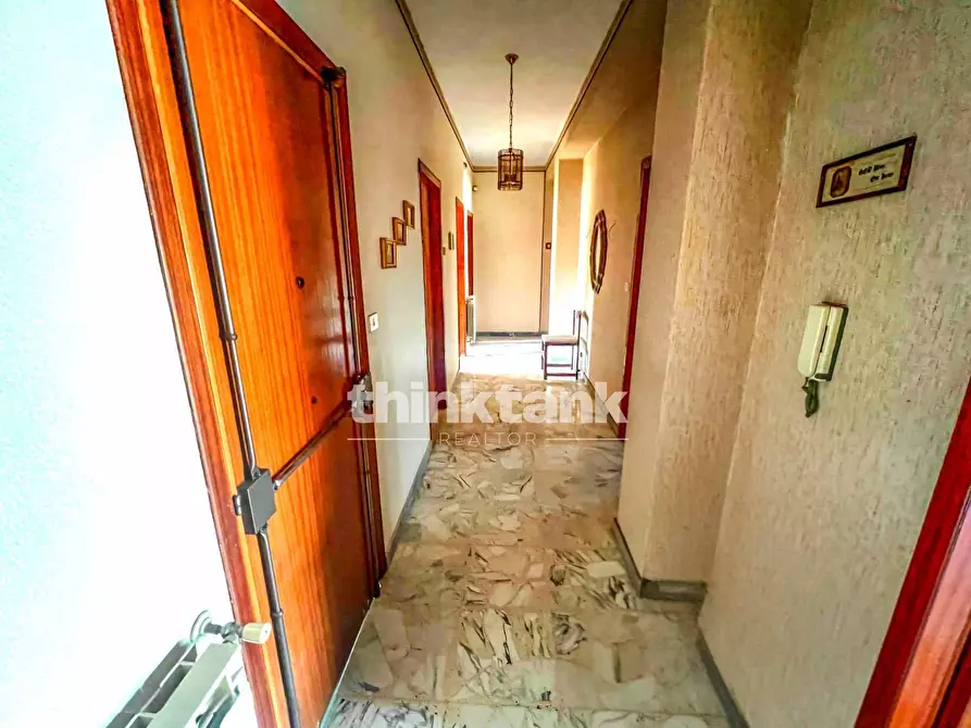 Immagine 7 di Appartamento in vendita  in Via Carlo Marx a Adrano