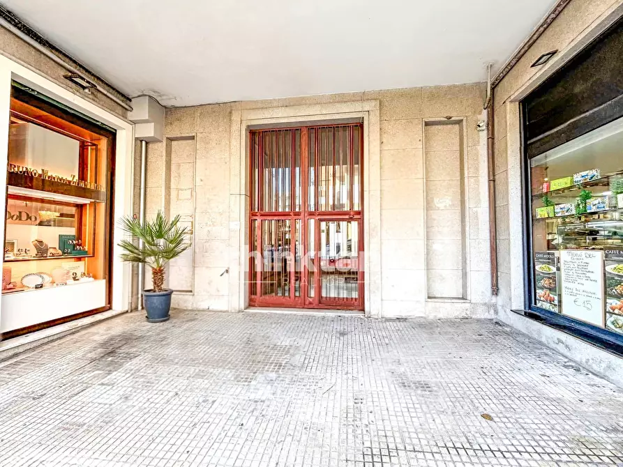 Immagine 23 di Appartamento in vendita  in Corso Gelone a Siracusa