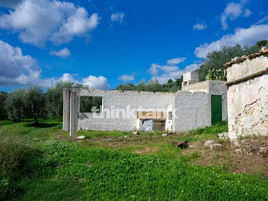 Immagine 52 di Terreno residenziale in vendita  in Via delle Ginestra a Avola