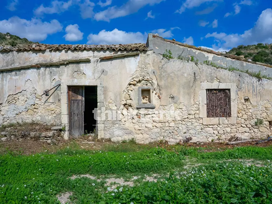 Immagine 48 di Terreno residenziale in vendita  in Via delle Ginestra a Avola