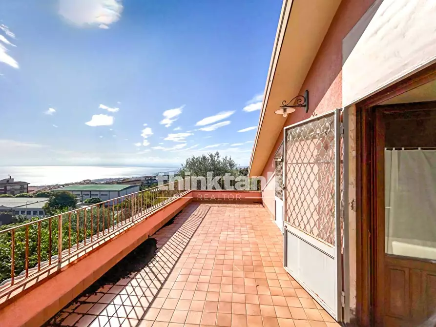 Immagine 35 di Villa in vendita  in Via Nizzeti ì a Valverde