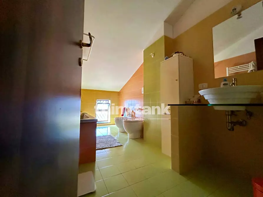 Immagine 25 di Villa in vendita  in Via Nizzeti ì a Valverde