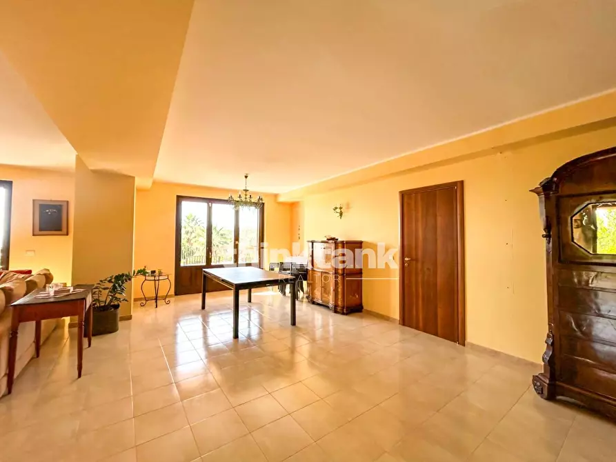 Immagine 41 di Villa in vendita  in Via Nizzeti ì a Valverde