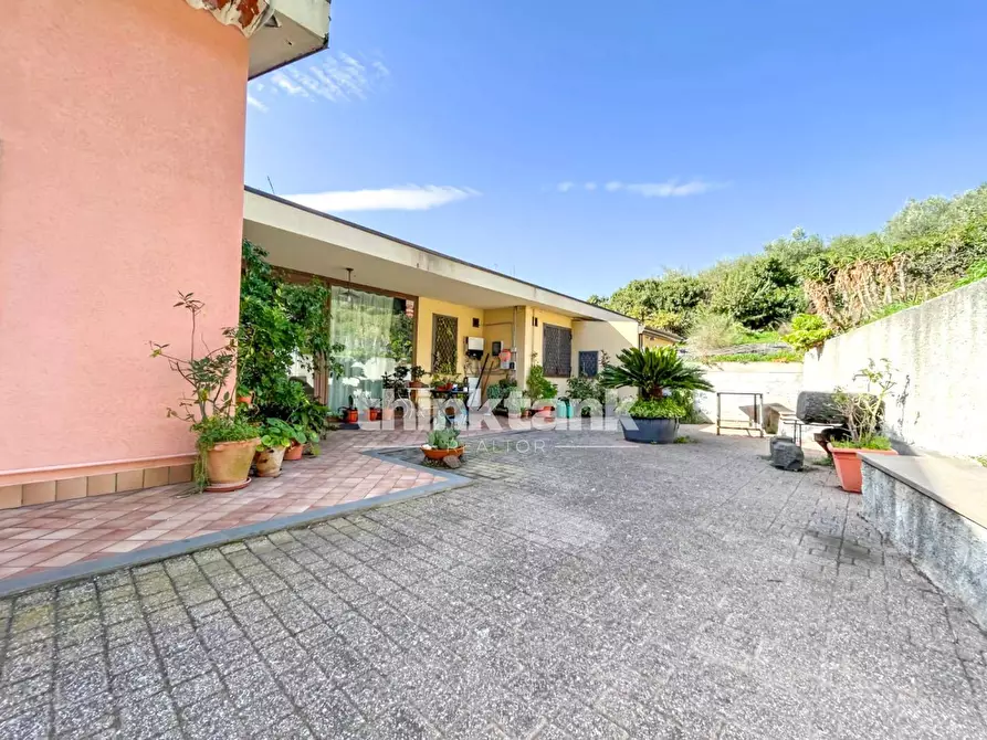 Immagine 59 di Villa in vendita  in Via Nizzeti ì a Valverde