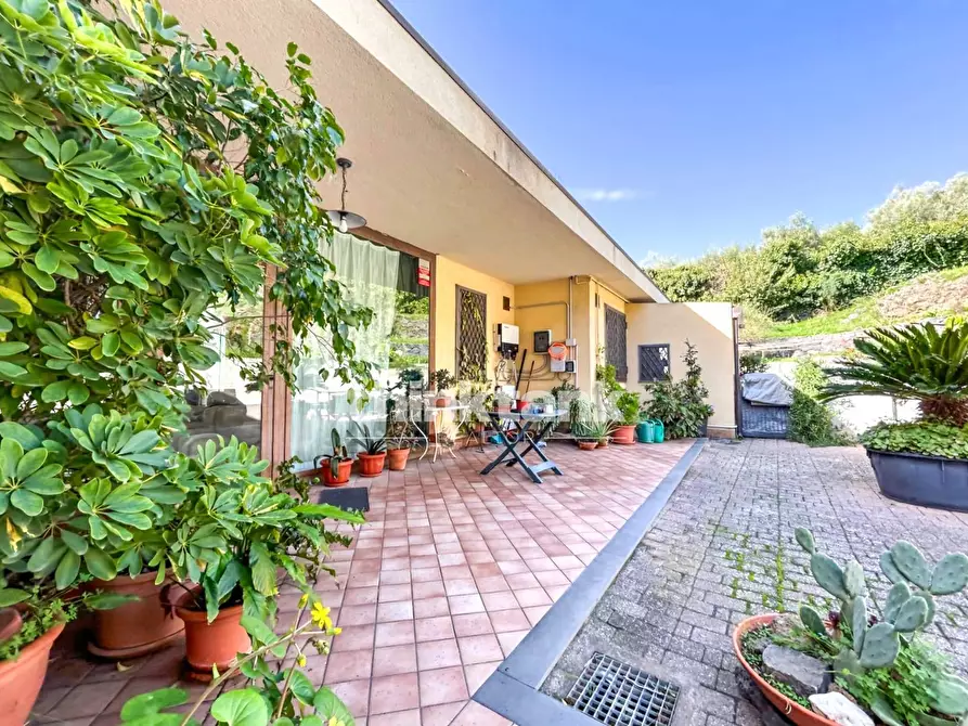 Immagine 54 di Villa in vendita  in Via Nizzeti ì a Valverde