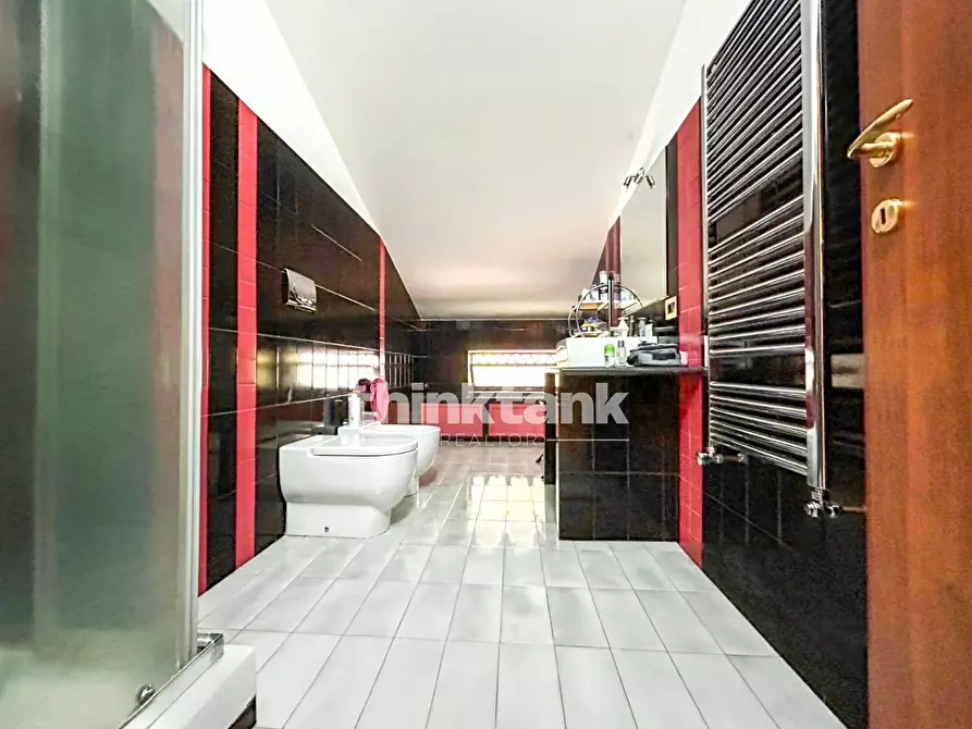 Immagine 33 di Villa in vendita  in Via Nizzeti ì a Valverde