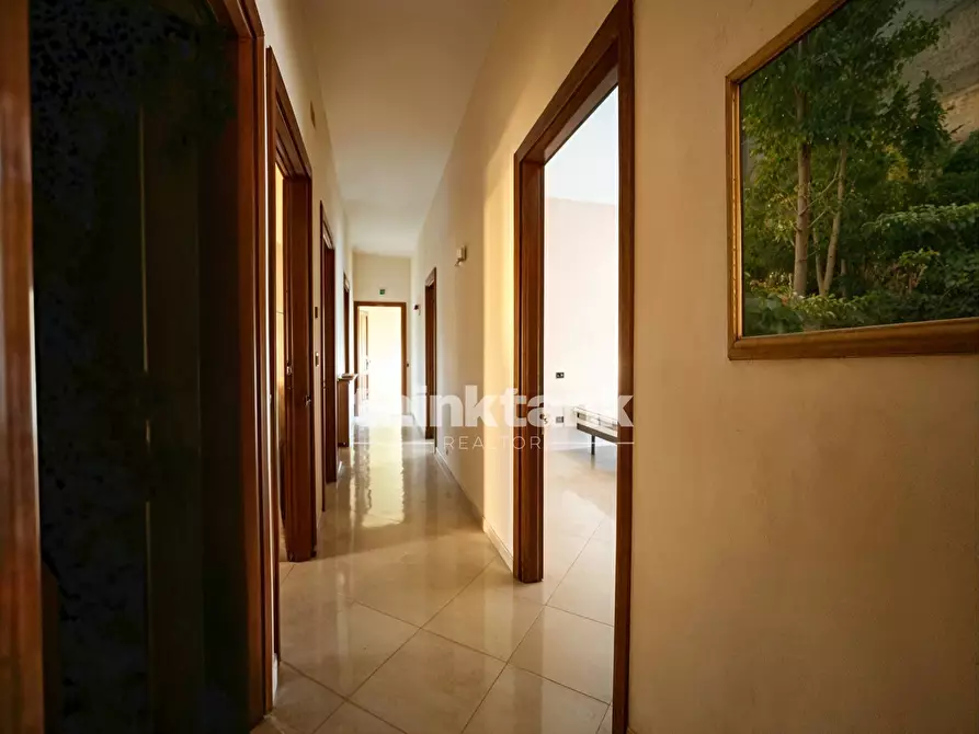 Immagine 16 di Appartamento in vendita  in Via Pio La Torre a Belpasso