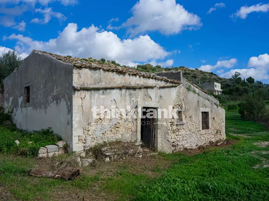 Immagine 13 di Rustico / casale in vendita  in Via della ginestra a Avola