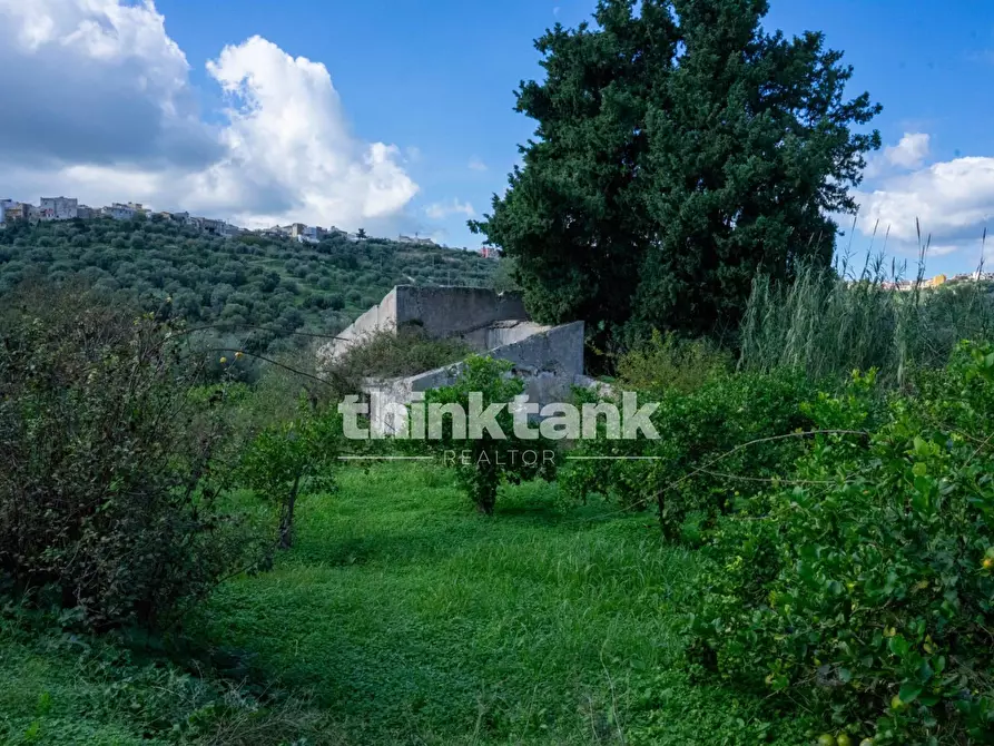 Immagine 28 di Rustico / casale in vendita  in Via della ginestra a Avola