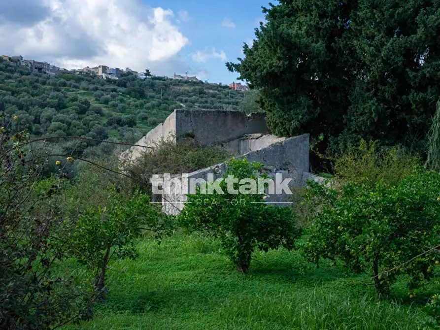 Immagine 29 di Rustico / casale in vendita  in Via della ginestra a Avola