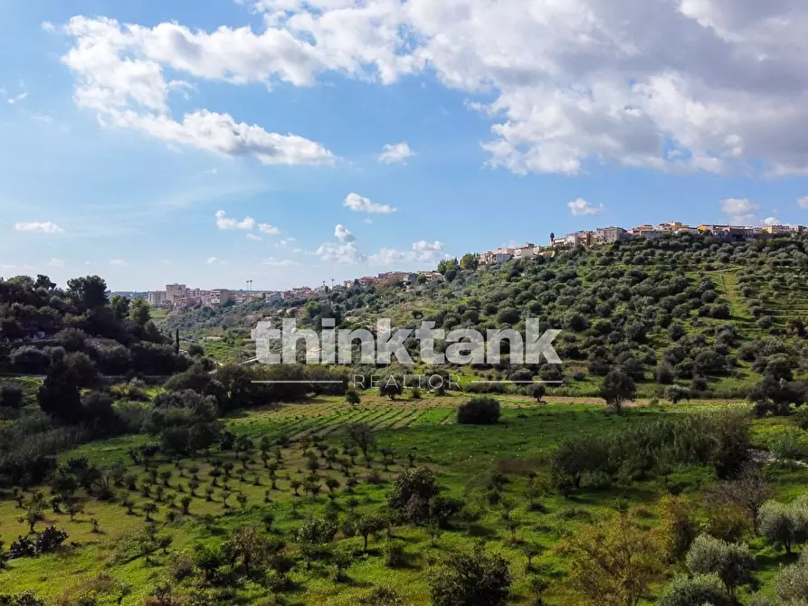 Immagine 53 di Rustico / casale in vendita  in Via della ginestra a Avola