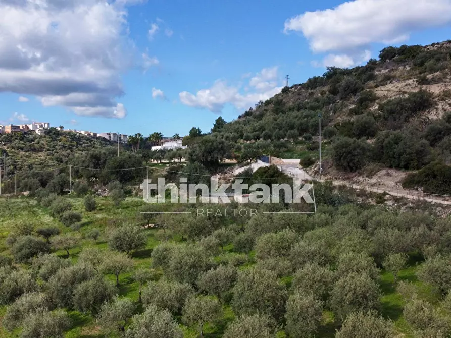 Immagine 55 di Rustico / casale in vendita  in Via della ginestra a Avola