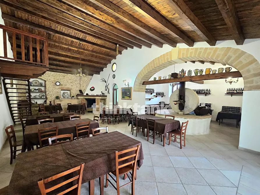 Immagine 11 di Rustico / casale in vendita  in SS115 Km4 a Vittoria