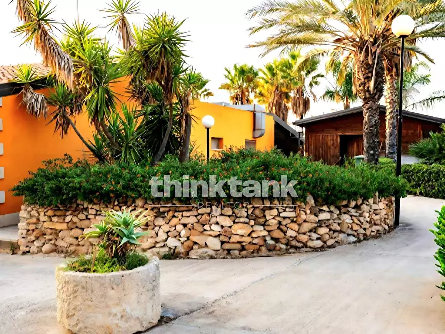 Immagine 7 di Rustico / casale in vendita  in SS115 Km4 a Vittoria