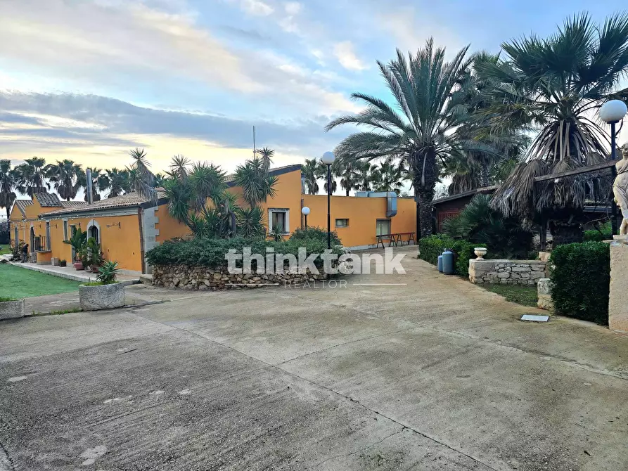 Immagine 65 di Rustico / casale in vendita  in SS115 Km4 a Vittoria