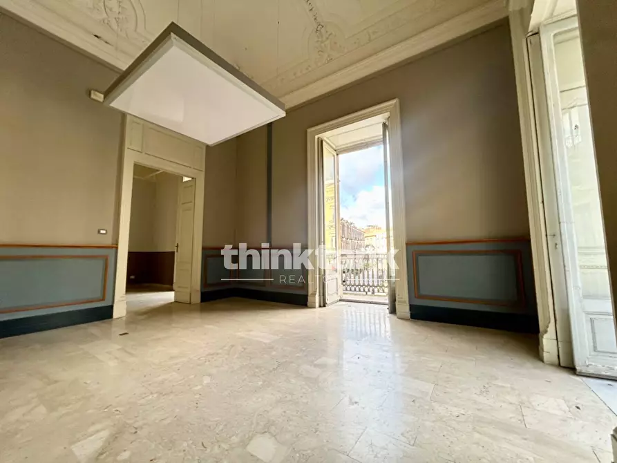 Immagine 14 di Palazzo in affitto  in Piazza Vincenzo Bellini a Catania