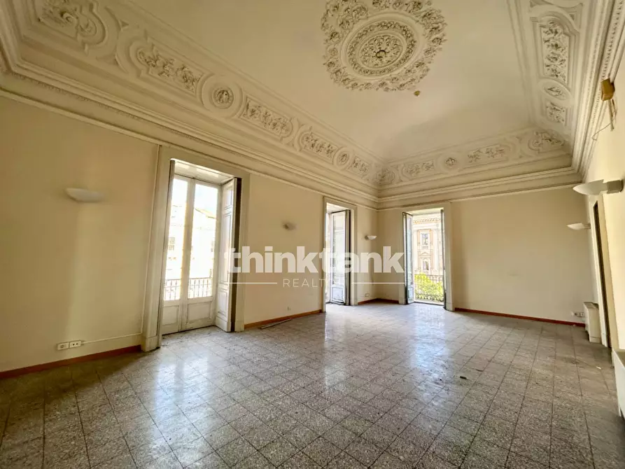 Immagine 7 di Palazzo in affitto  in Piazza Vincenzo Bellini a Catania