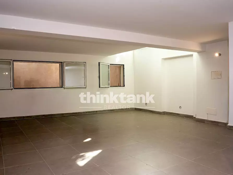 Immagine 63 di Villa in vendita  in Via Dei Cigni a Siracusa