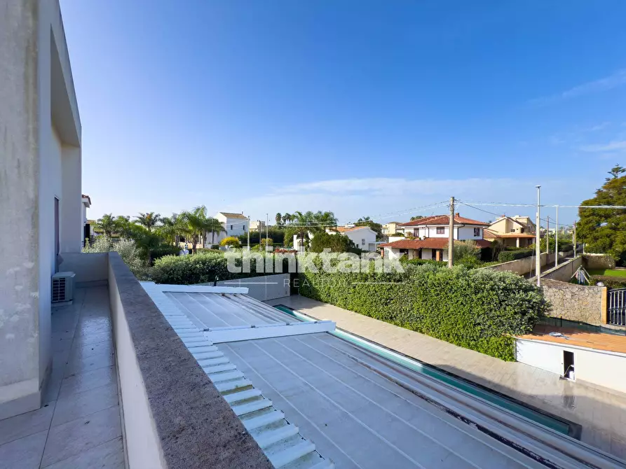 Immagine 54 di Villa in vendita  in Via Dei Cigni a Siracusa