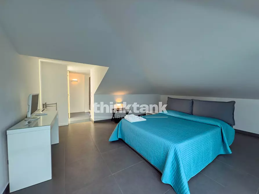 Immagine 59 di Villa in vendita  in Via Dei Cigni a Siracusa