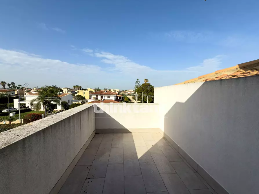 Immagine 62 di Villa in vendita  in Via Dei Cigni a Siracusa