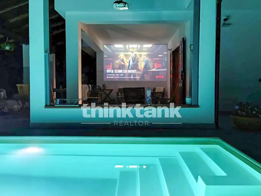 Immagine 10 di Villa in vendita  in Via delle Azalee a Augusta