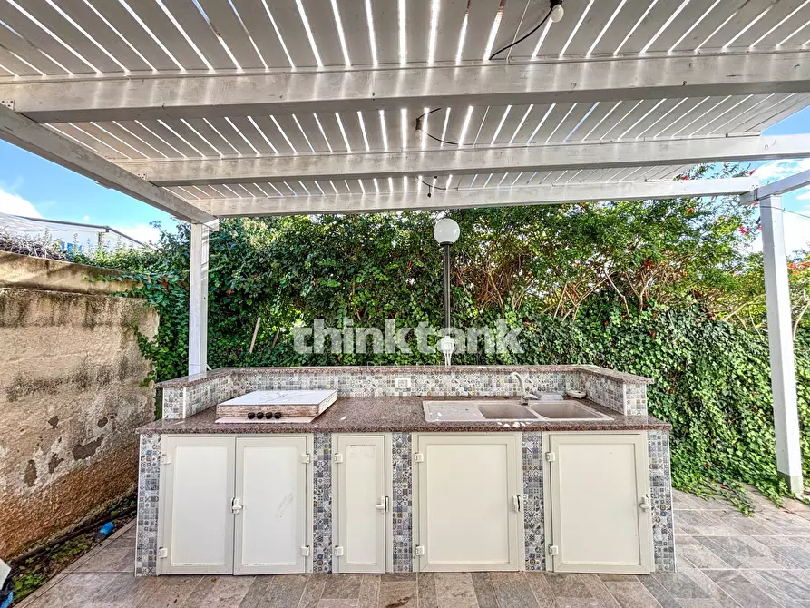 Immagine 6 di Villa in vendita  in Via dell'Oasi a Pachino