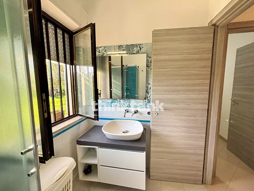 Immagine 40 di Villa in vendita  in Via dell'Oasi a Pachino