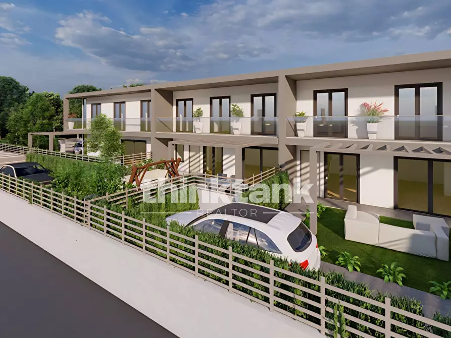 Immagine 3 di Villetta a schiera in vendita  in Viale Australia a Pozzallo