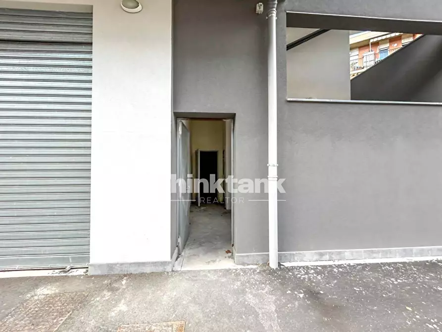 Immagine 3 di Palazzo in affitto  in via Ulisse a Catania