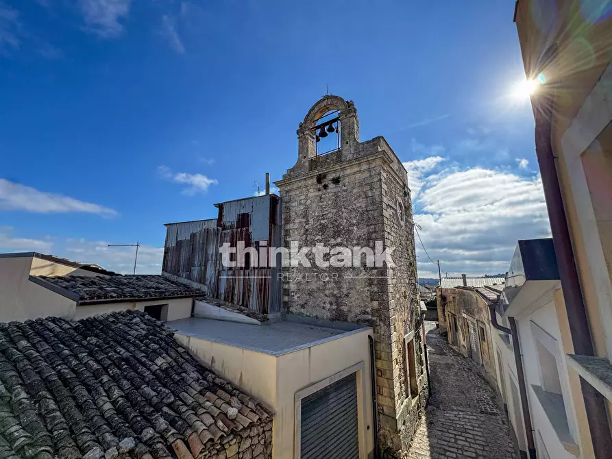 Immagine 15 di Casa indipendente in vendita  in Via Orologio a Buccheri
