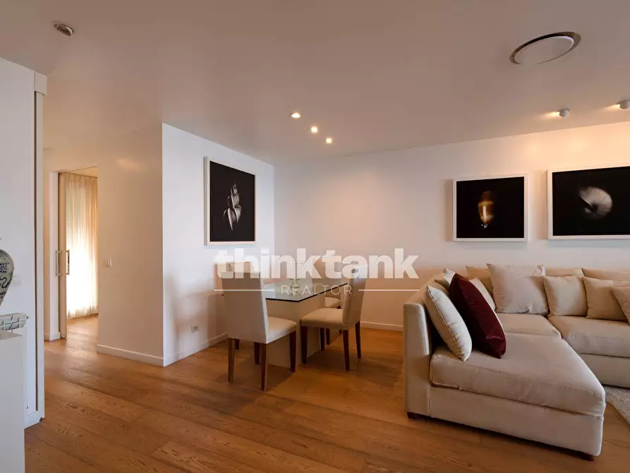 Immagine 4 di Appartamento in vendita  in Via Mario e Nicolo Garipoli a Taormina