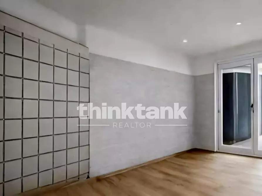 Immagine 5 di Locale commerciale in vendita  in Via Inferrera a Augusta