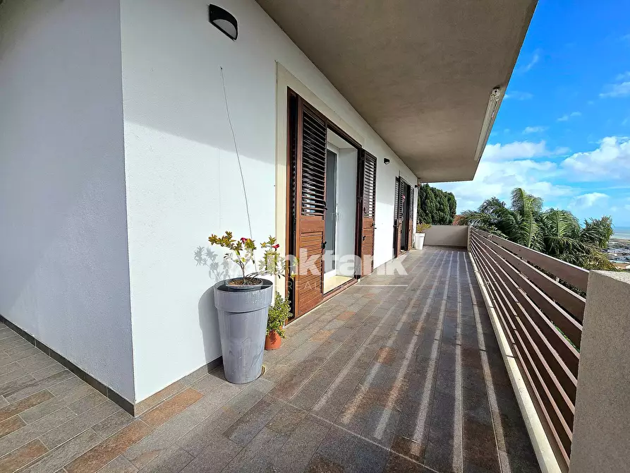 Immagine 7 di Casa semindipendente in vendita  in Via Filicudi a Giarratana