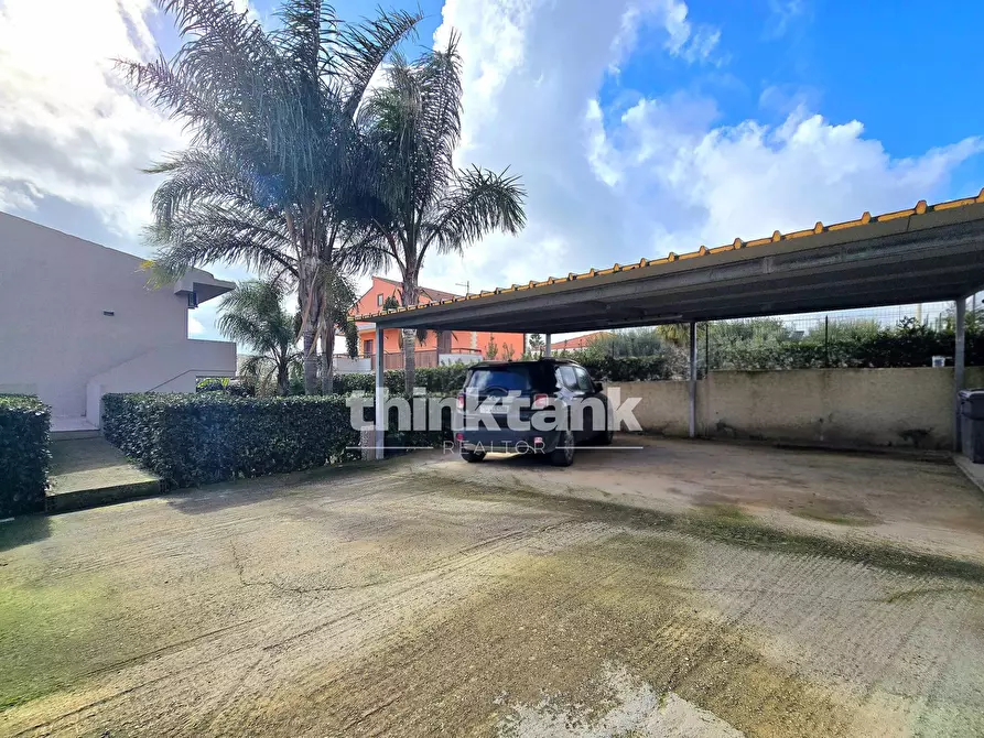 Immagine 35 di Casa semindipendente in vendita  in Via Filicudi a Giarratana