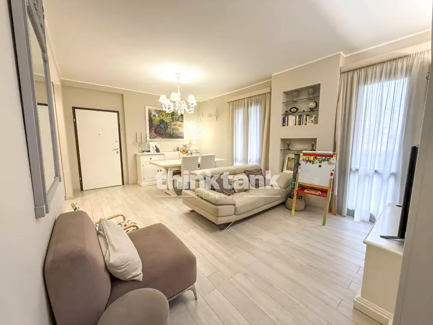 Immagine 4 di Appartamento in vendita  in Via Napoli a Siracusa