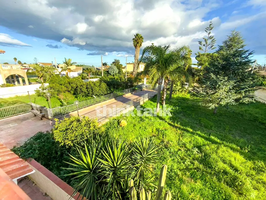 Immagine 20 di Villa in vendita  in Via Della Colomba a Siracusa