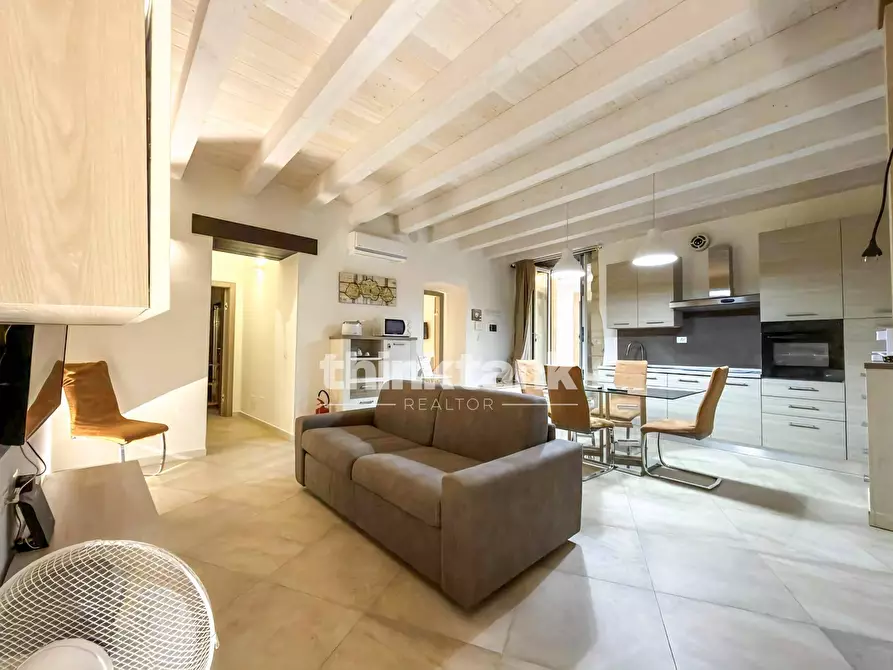 Immagine 26 di Appartamento in vendita  in Via Salomone a Siracusa