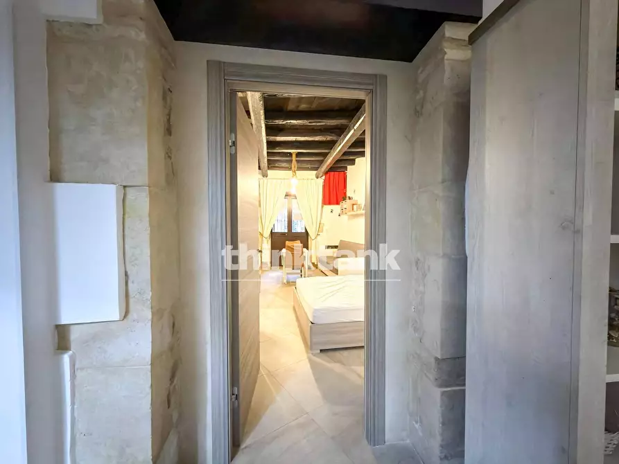 Immagine 17 di Appartamento in vendita  in Via Salomone a Siracusa