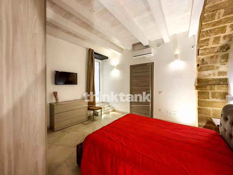 Immagine 11 di Appartamento in vendita  in Via Salomone a Siracusa