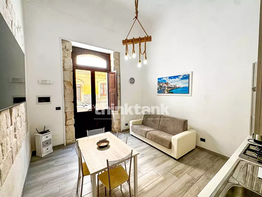 Immagine 2 di Appartamento in vendita  in Via Gorizia a Siracusa