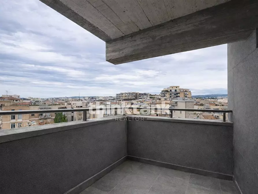 Immagine 10 di Attico in vendita  in Via Simili a Catania