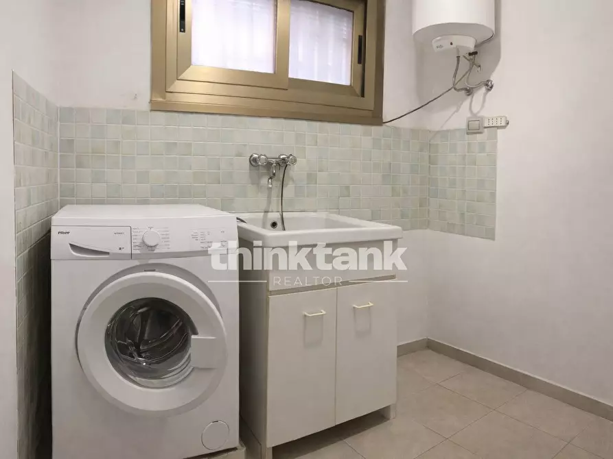 Immagine 11 di Appartamento in vendita  in Via Armando Diaz a Catania