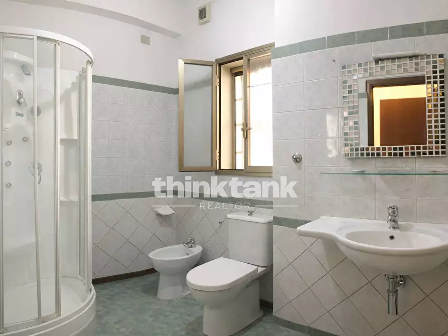 Immagine 13 di Appartamento in vendita  in Via Armando Diaz a Catania