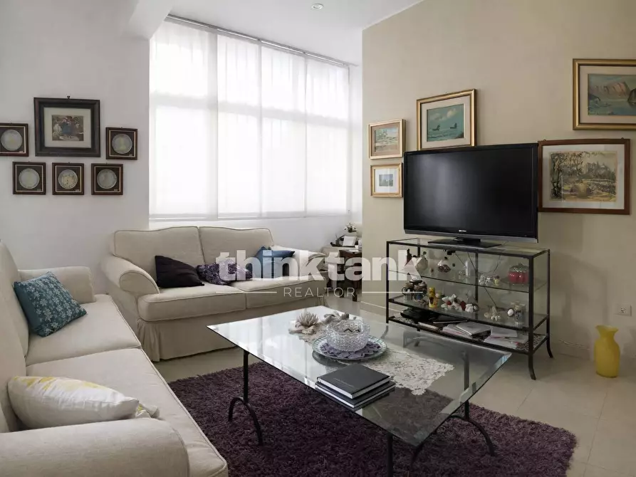 Immagine 2 di Appartamento in vendita  in Via Armando Diaz a Catania