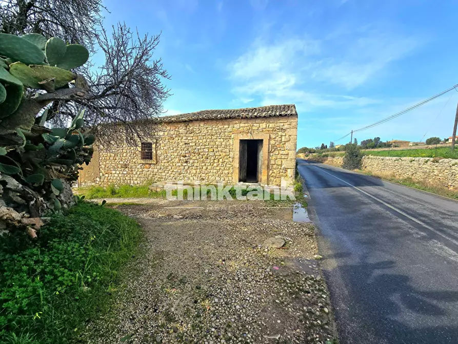 Immagine 2 di Casa indipendente in vendita  in Strada Provinciale 37 a Scicli
